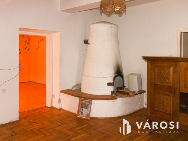 Tágas családi othon számtalan lehetőséggel Zsámbékon