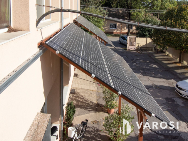 Korszerű ipari ingatlan napelemmel, városközpontban!