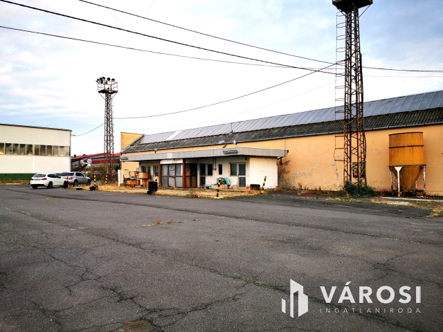 Kiadó raktárhelyiség Békéscsabán