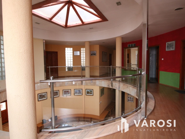 Befektetésre alkalmas családi ház eladó!