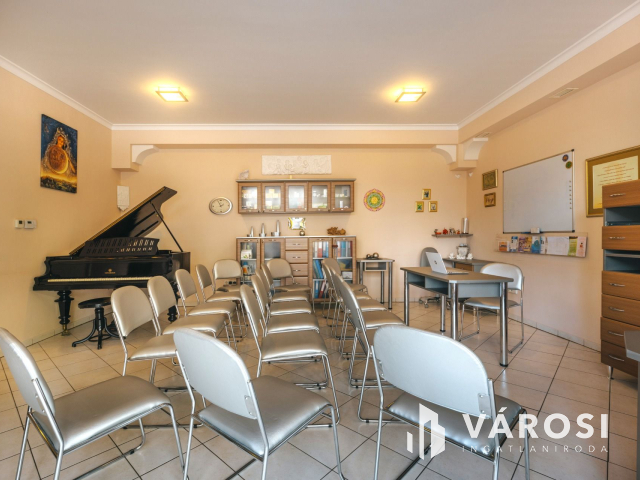 Orvosi komplexumnak is kiváló ingatlan eladó a belvárosban