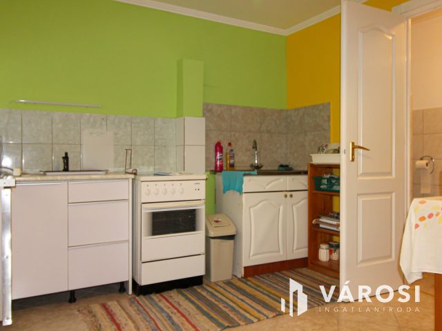 Napellemes ház Dömösön, elérhető áron