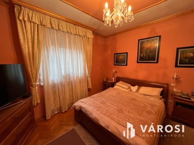 Debrecen Csendes Madárdalos Részén Szép Családi Otthon