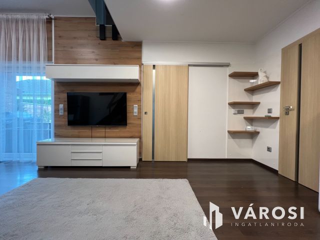 Álomszép luxusotthon, bútorozva eladó