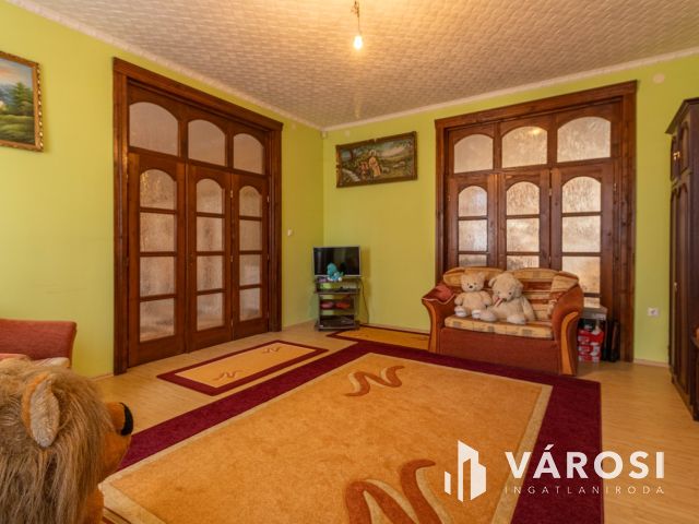 Nagypolgári életérzés Békéscsaba belvárosában