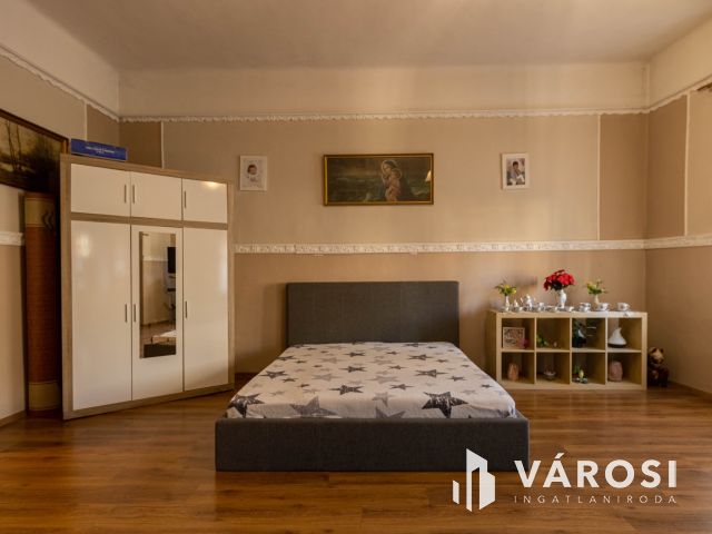 Nagypolgári életérzés Békéscsaba belvárosában