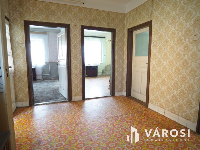 Becsehelyen családi ház sok lehetőséggel