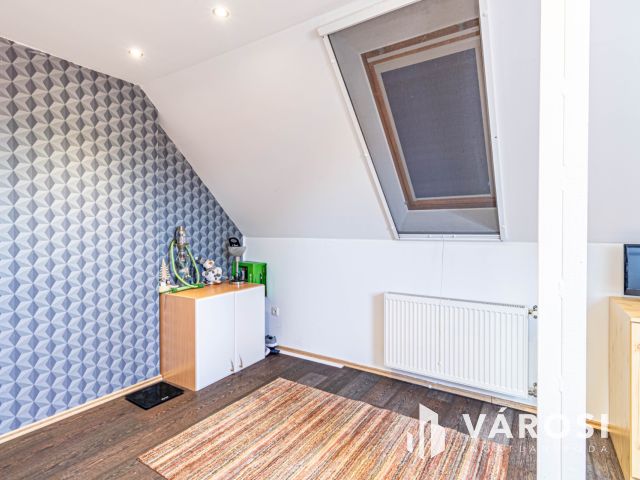 Stílusos, tágas tégla lakás, modern belső térrel