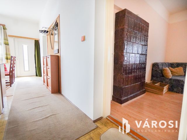 A Velencei-tó közvetlen közelében, Kápolnásnyéken!