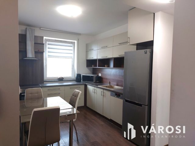 Szuper jó áron, szuper jó lakás eladó!