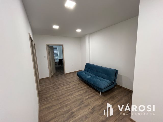 Figyelem!!! Déli Ipari park, telephely, csarnokok, irodák!