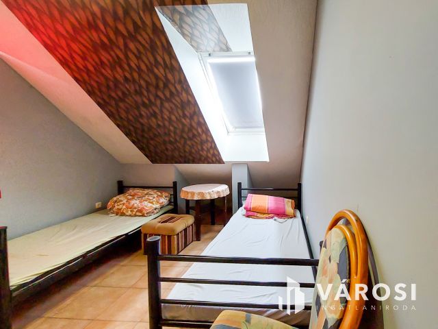 Eladó apartmanház – munkásszállás - nyaralóház