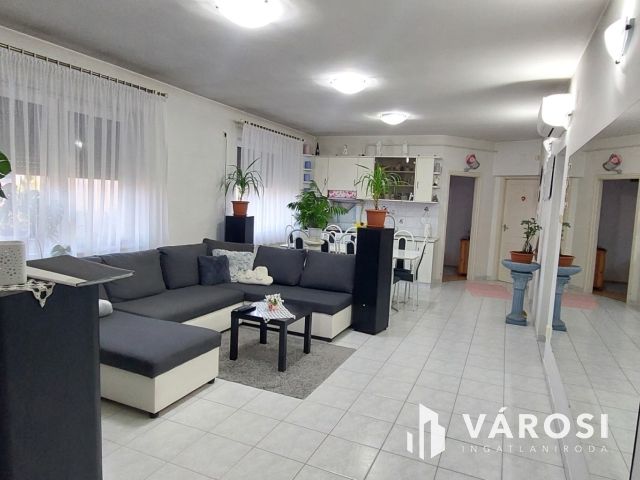 Energiahatékony ház eladó Debrecen Júliatelepen