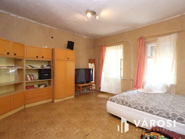 Tótkomlósi családi ház eladó