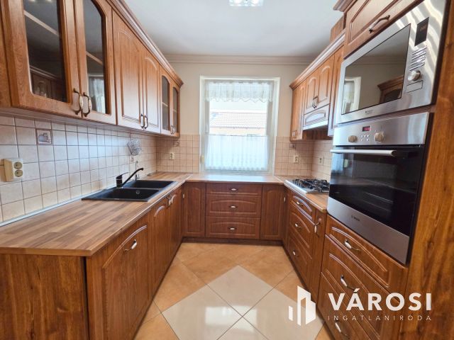 Mediterrán hangulatú ház Tökölön