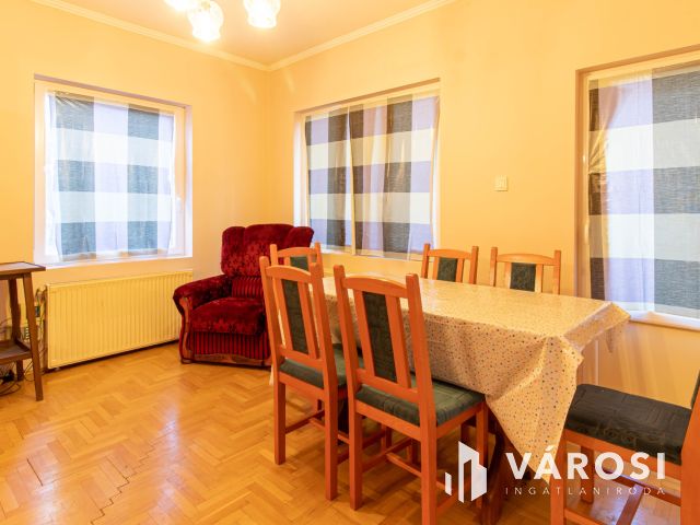 Tágas családi ház Pátyon, Budapest közvetlen szomszédságában