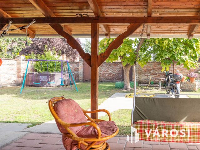 Kiváló lokáció, sokoldalúan hasznosítható ingatlan