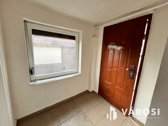 Felújított ház két lakrésszel – szabadság vagy befektetés