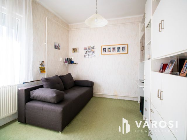 Otthon és vállalkozás a fürdő mellett-Füzesgyarmat