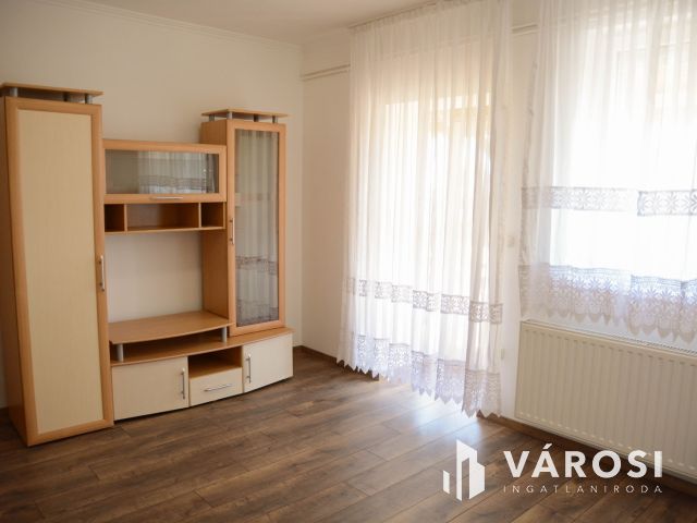 Balatonhoz közeli dupla lakás, dupla garázzsal