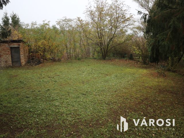 Csehimindszent,akár2generációs,felújítandó,szintes ház117m2