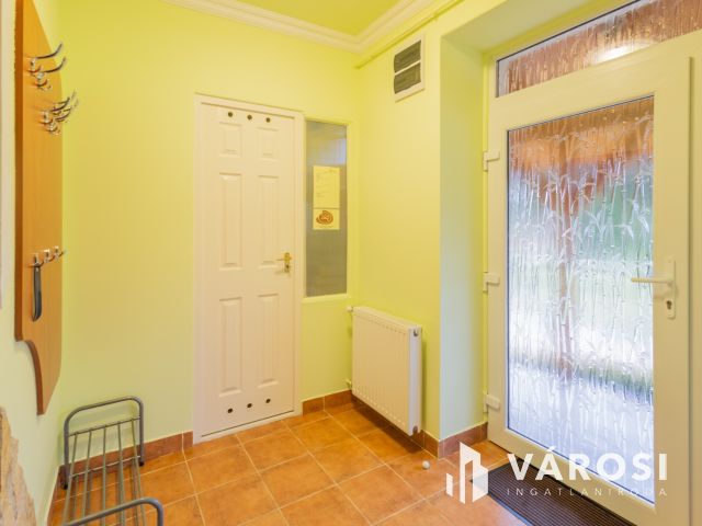 Az év szállása eladó! Apartmanház a fürdő mellett