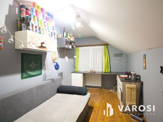 Vásárhelyen, Újkishomokon