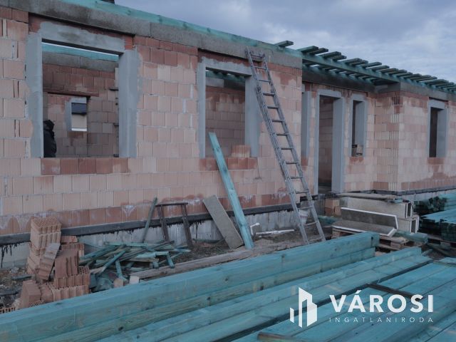 Új építésű társasház Gencsapáti külső részén