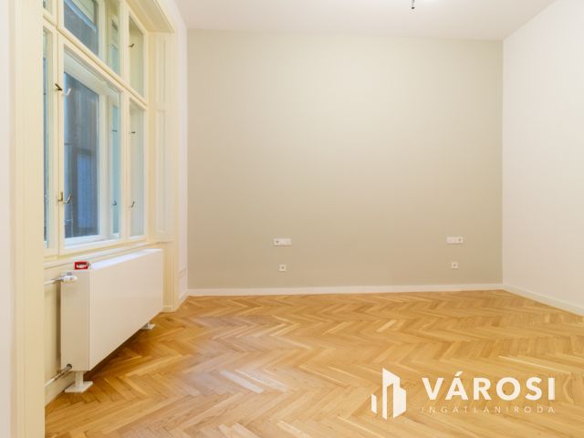 Eladó 3 szobás, prémium minőségben felújított lakás