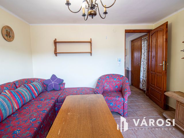 Állandó lakhatásra, de vendégháznak is ideális