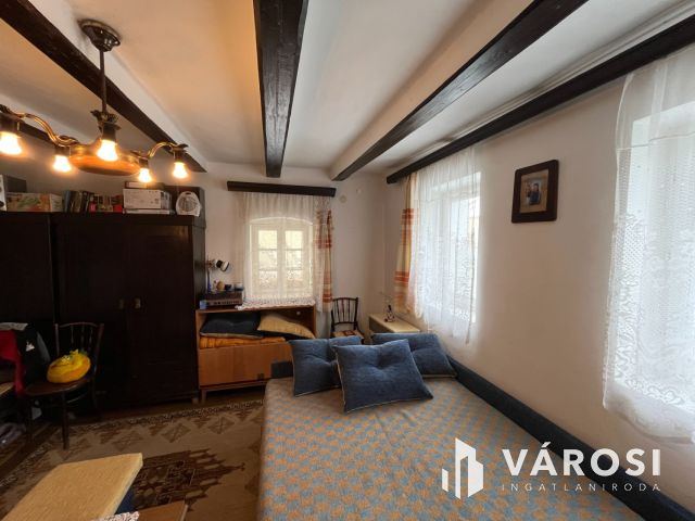 Figyelem! Tiszafüreden Nagyon Szép Parasztház Eladó!