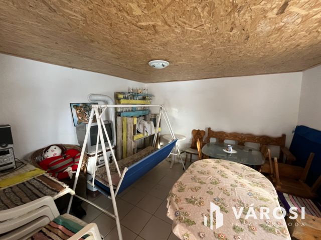 Figyelem! Tiszafüreden Nagyon Szép Parasztház Eladó!