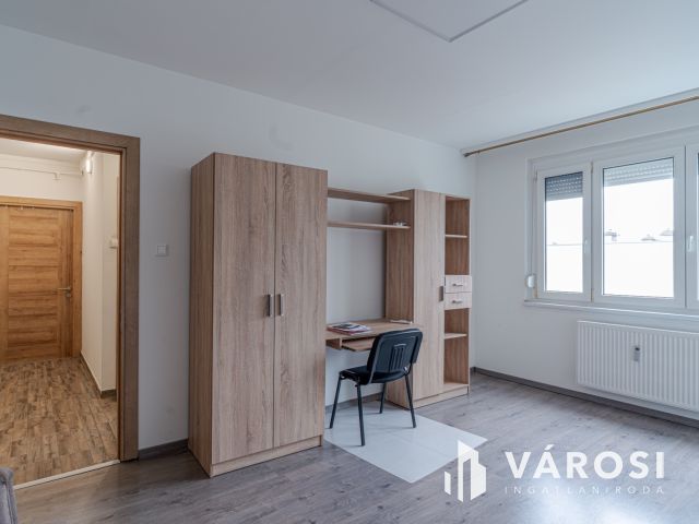 Egy szépséges rózsabimbó