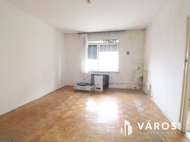 A TIK közvetlen szomszédságában !