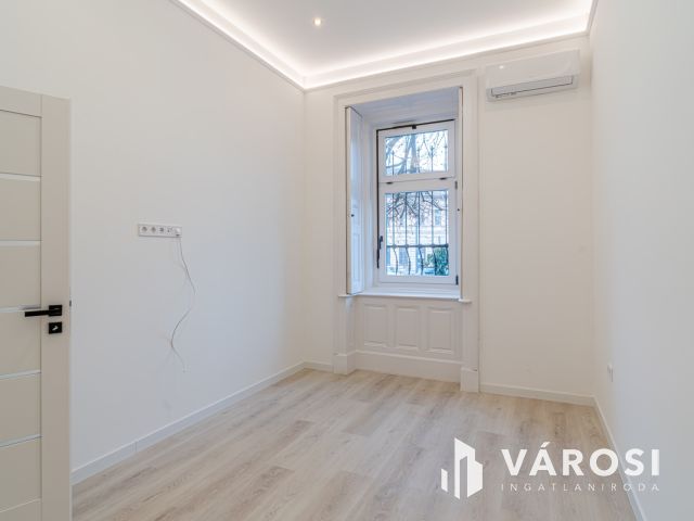 Akár lakni akár befektetni Vásárhely belvárosában 03