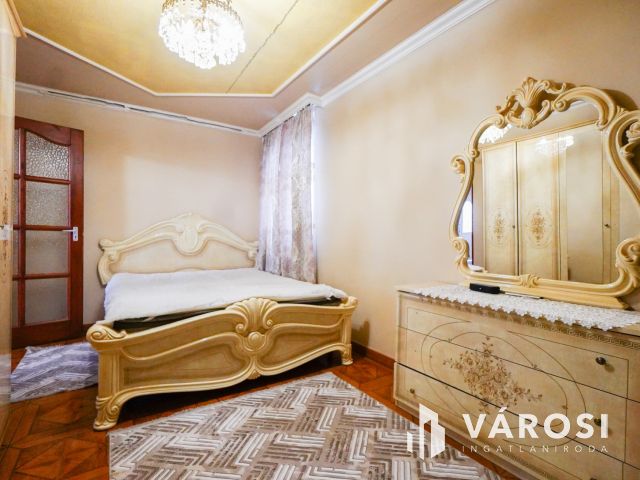 Remek elhelyezkedéssel Turán!