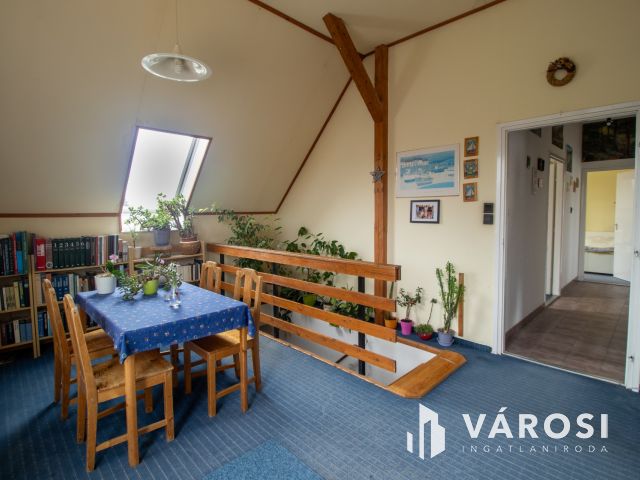 Kétlakásos ikerház Budapest XVI. kerület