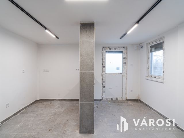 Patent nyaraló a Sárgán