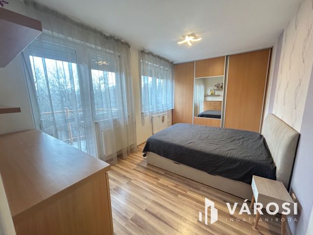 Kiadó egy gyönyörű & világos lakás a füredikapuban!!