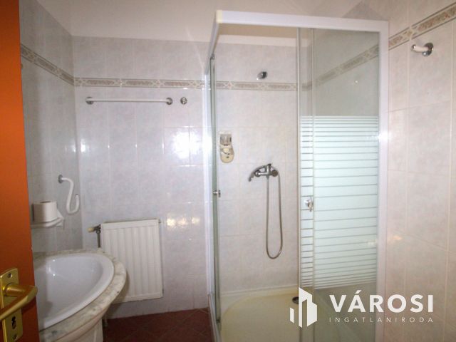 Rendezvényközpont + panzió