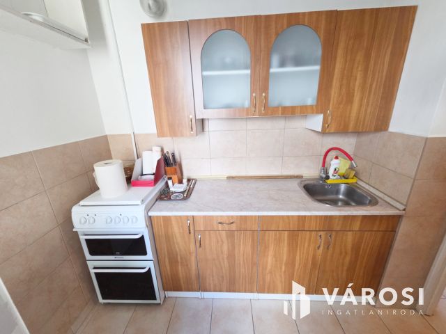 Jó elosztású Panel lakás Csepelen