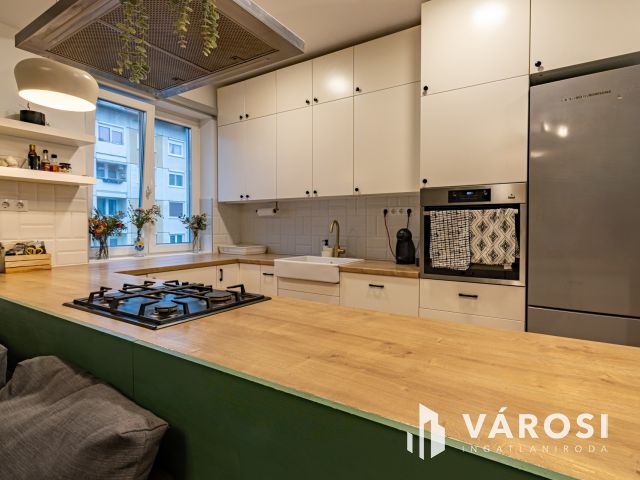 Teljesen felújított, kiváló elrendezésű lakás, Újlipótban