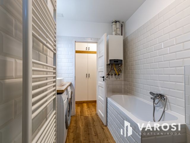 Teljesen felújított, kiváló elrendezésű lakás, Újlipótban