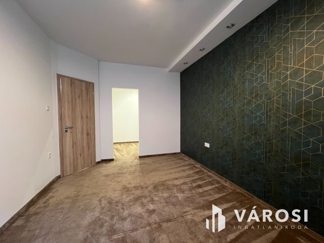 Debrecen Belvárosi 3 Szoba Nappalis Új Lakás Kiadó!