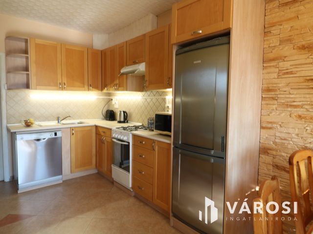 Energiahatékony családi ház eladó Győr–Újvárosban