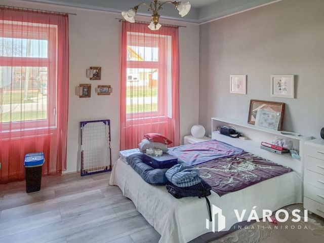 Böhönyén 220 m2-es prémium minőségű kúria eladó!