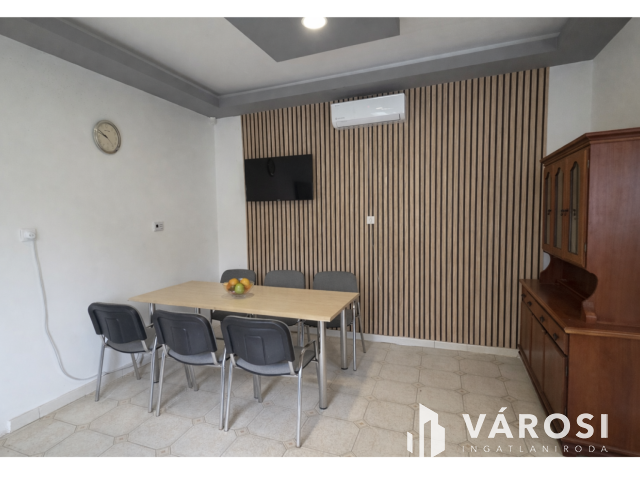 Tágas családi ház, dolgozói szállásnak-Debrecen Nagyerdőalja