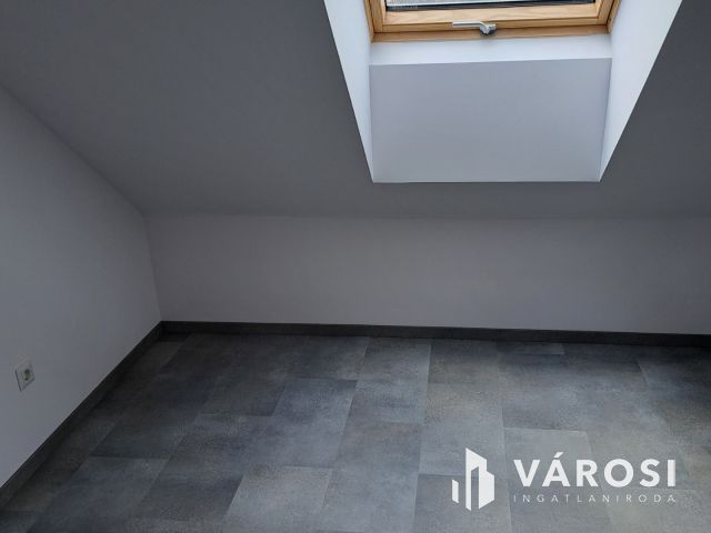 Utolsó lakás kulcsrakészen