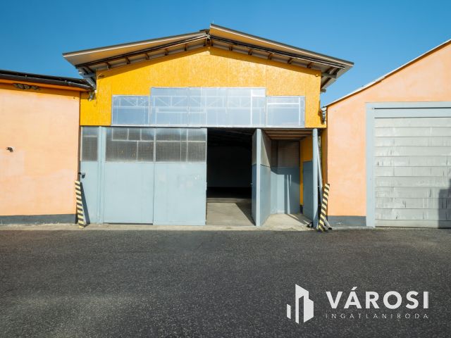 Kiadó 200 m2 -es, nagy belmagasságú raktár, Solymáron